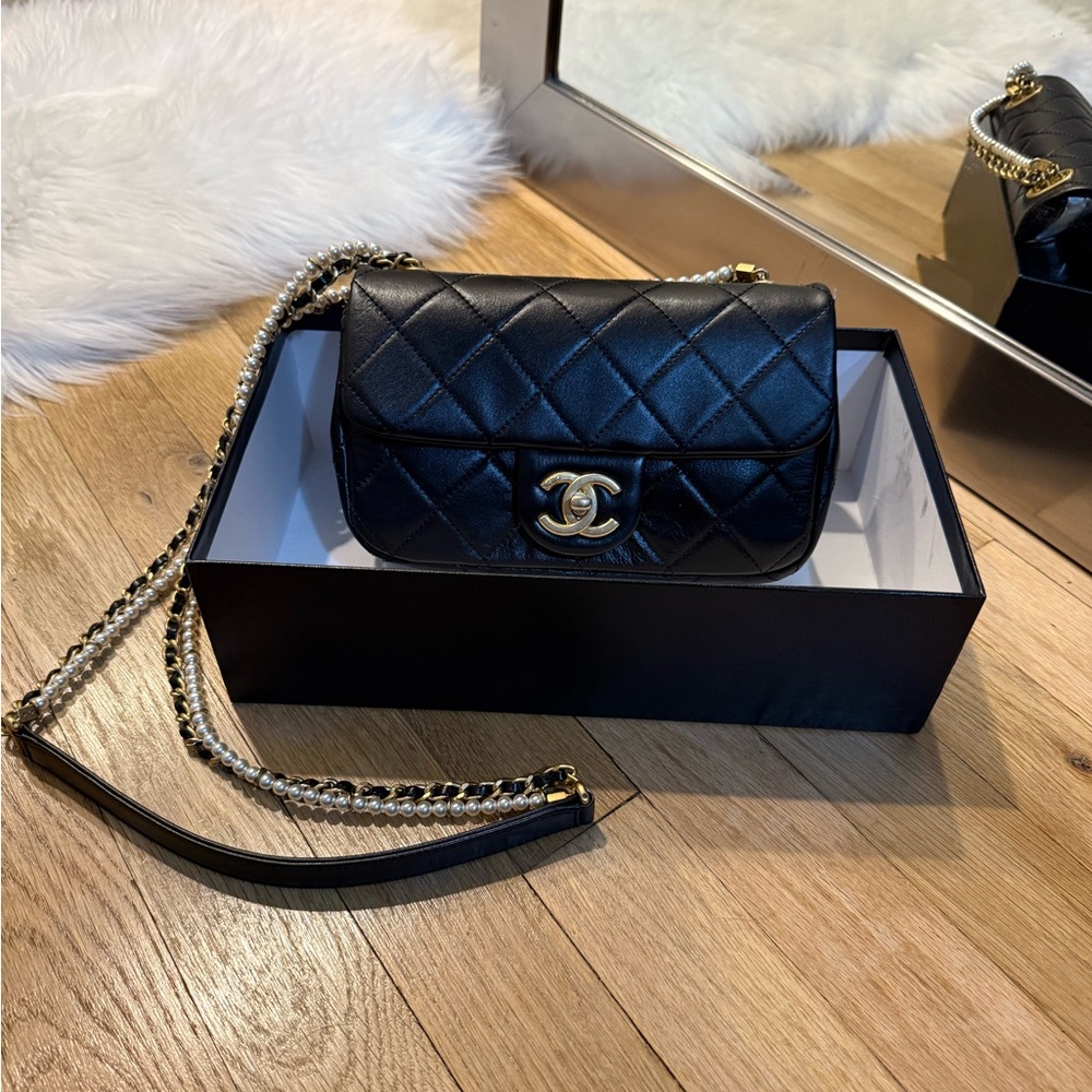 CHANEL Authentic 2021 Mini Crystal Pearls Chain Flap Shoulder Bag - Picture 16 of 17